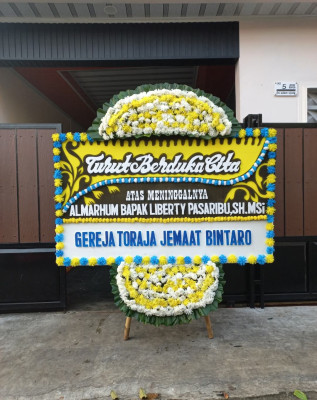 Papan Bunga Duka di Kampak